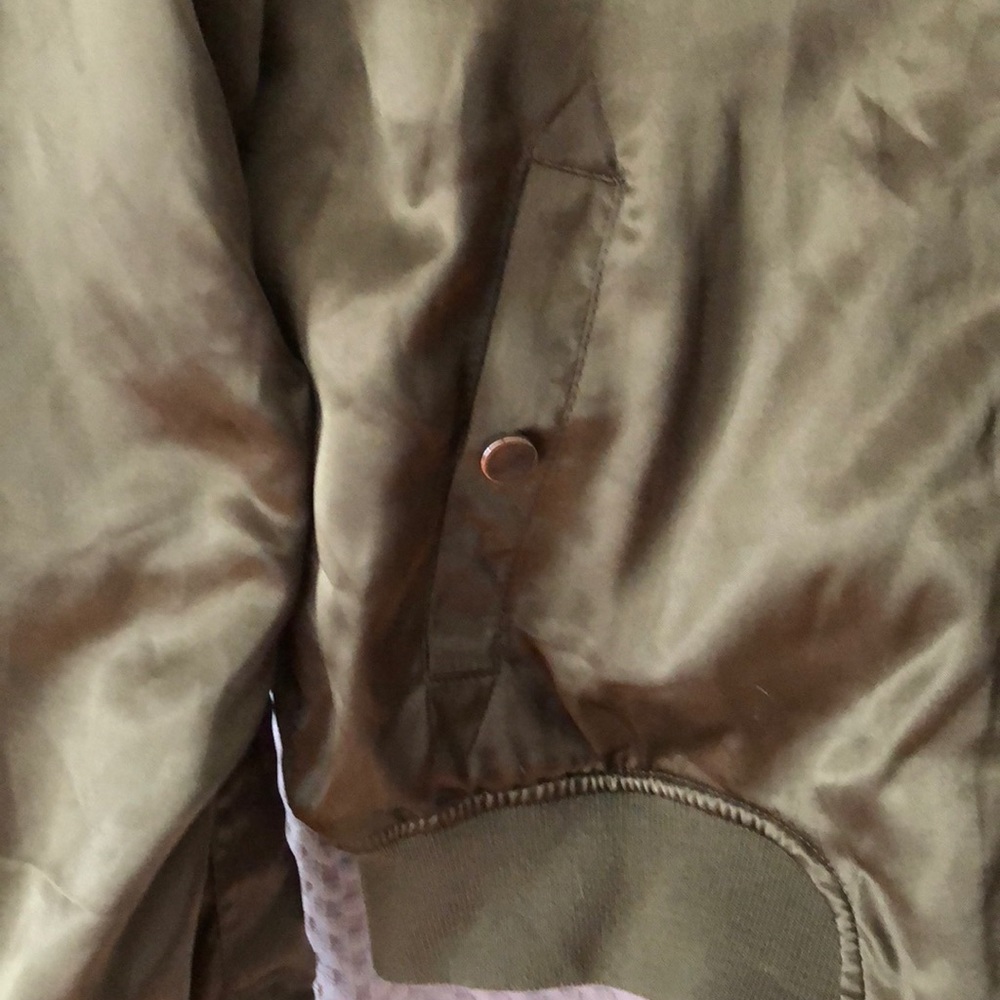 Women’s jacket - Picture 2 of 7